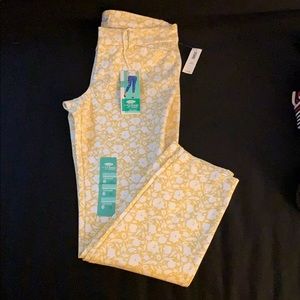 NWT old navy pixie pant